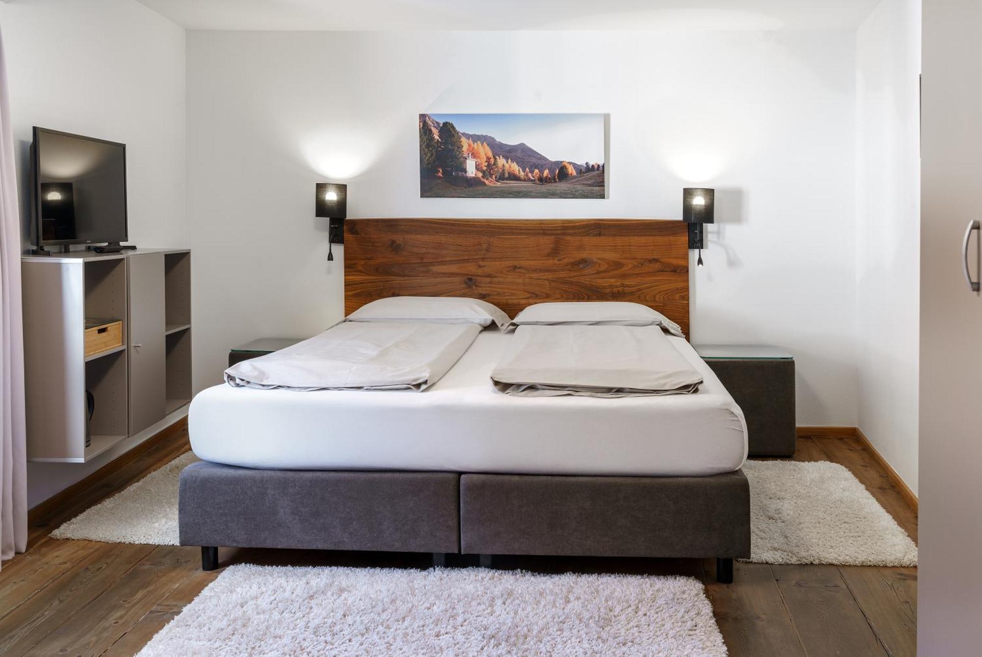 Aparthotel Ca' Del Borgo, & Poschiavo